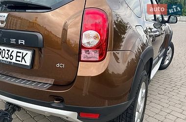 Позашляховик / Кросовер Dacia Duster 2011 в Івано-Франківську