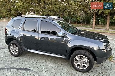 Позашляховик / Кросовер Dacia Duster 2014 в Дубні