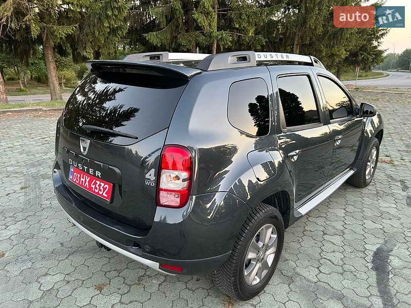 Позашляховик / Кросовер Dacia Duster 2014 в Дубні