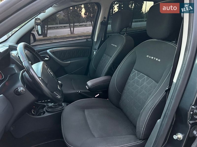 Позашляховик / Кросовер Dacia Duster 2014 в Дубні