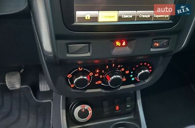 Позашляховик / Кросовер Dacia Duster 2014 в Дубні