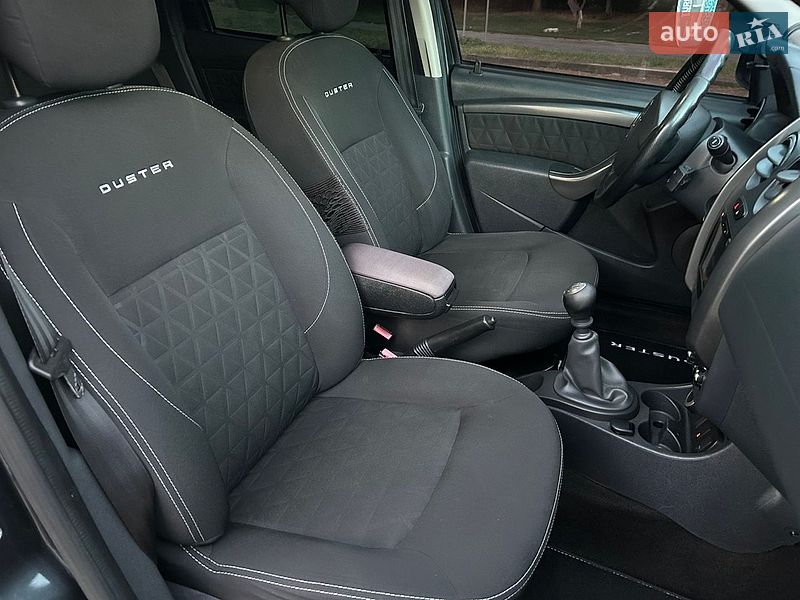 Позашляховик / Кросовер Dacia Duster 2014 в Дубні