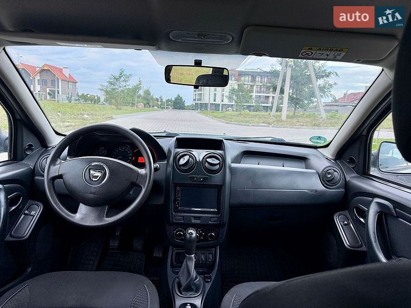 Внедорожник / Кроссовер Dacia Duster 2015 в Ровно фото 11 Внедорожник / Кроссовер Dacia Duster 2015 в Ровно