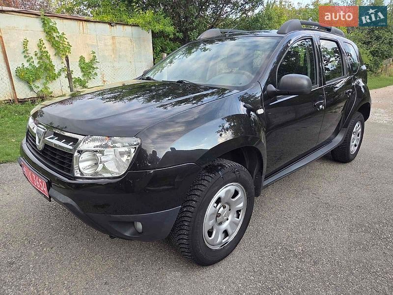 Внедорожник / Кроссовер Dacia Duster 2011 в Каменском