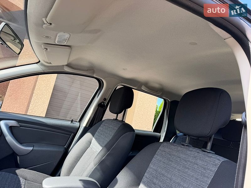 Позашляховик / Кросовер Dacia Duster 2013 в Тернополі