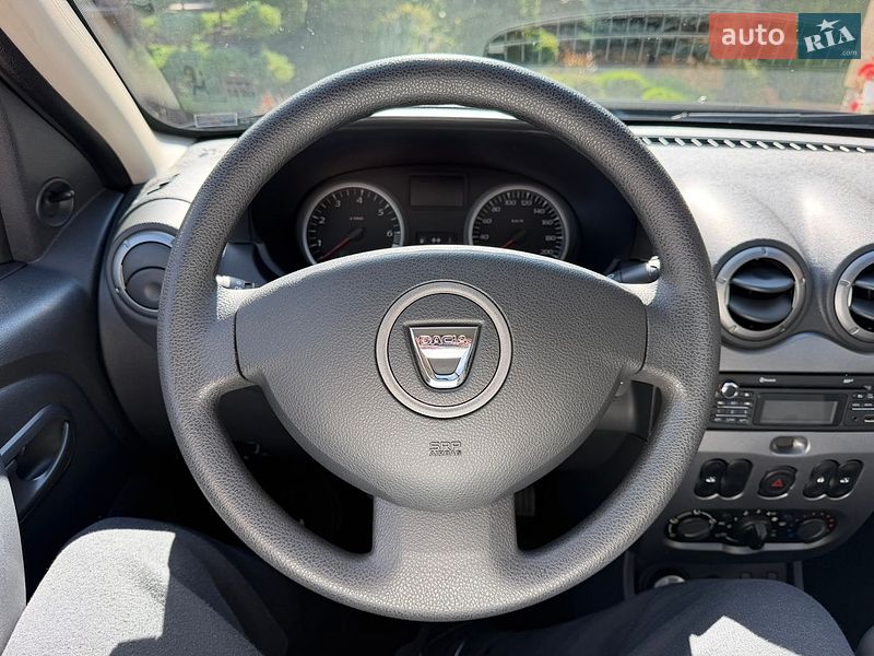 Позашляховик / Кросовер Dacia Duster 2013 в Тернополі