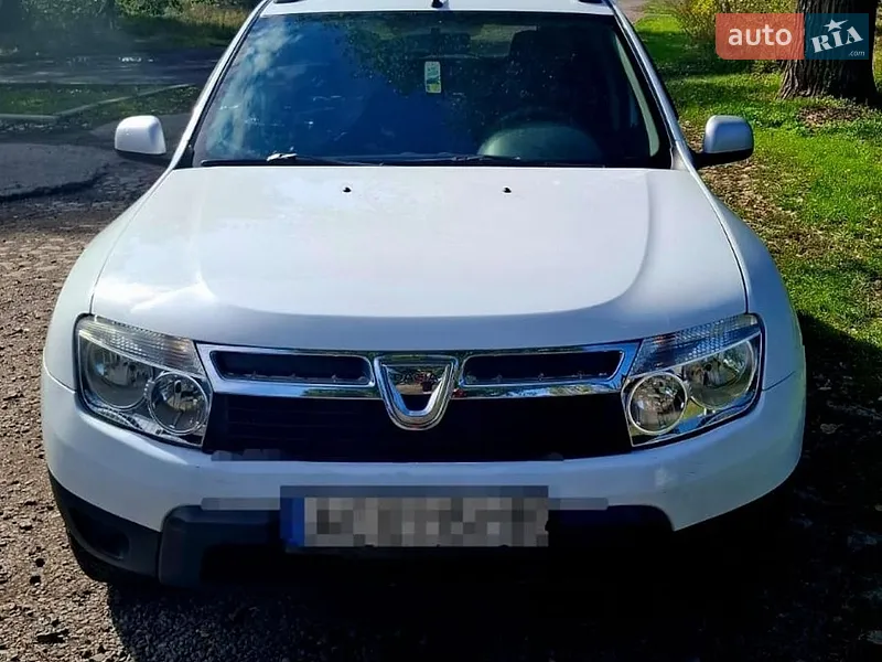 Dacia Duster 2012