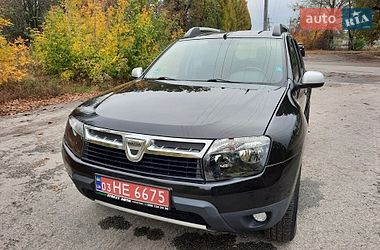 Позашляховик / Кросовер Dacia Duster 2011 в Полтаві