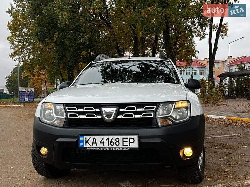 Внедорожник / Кроссовер Dacia Duster 2015 в Софиевской Борщаговке