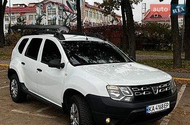 Внедорожник / Кроссовер Dacia Duster 2015 в Софиевской Борщаговке