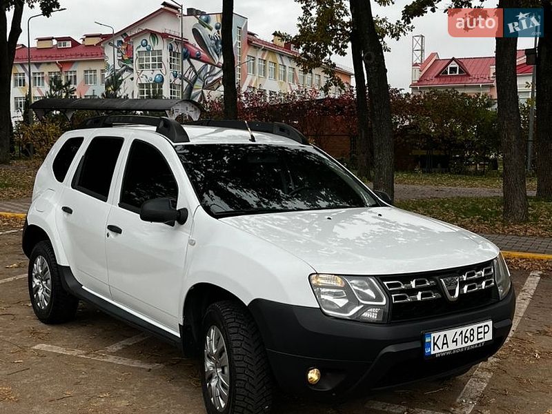 Внедорожник / Кроссовер Dacia Duster 2015 в Софиевской Борщаговке