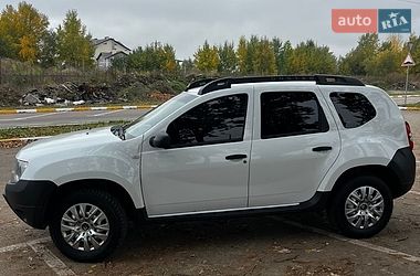 Внедорожник / Кроссовер Dacia Duster 2015 в Софиевской Борщаговке