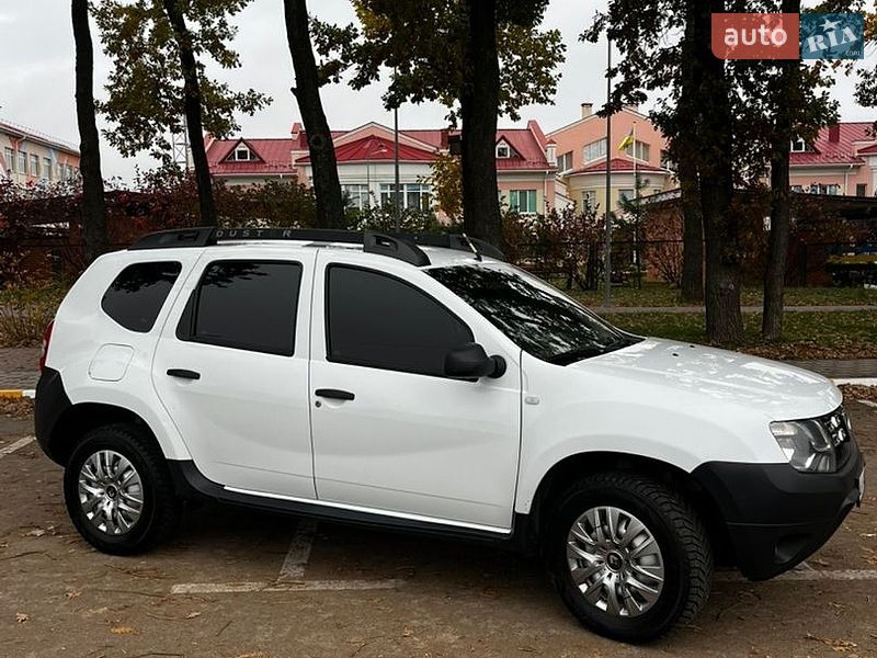 Внедорожник / Кроссовер Dacia Duster 2015 в Софиевской Борщаговке
