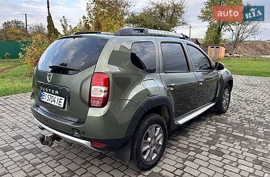 Позашляховик / Кросовер Dacia Duster 2014 в Гадячі