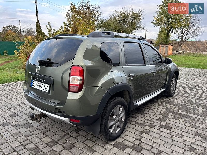 Позашляховик / Кросовер Dacia Duster 2014 в Гадячі