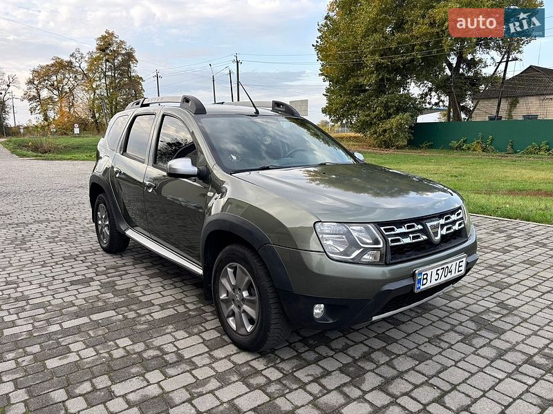 Позашляховик / Кросовер Dacia Duster 2014 в Гадячі