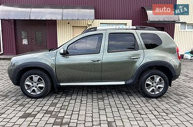 Позашляховик / Кросовер Dacia Duster 2014 в Гадячі