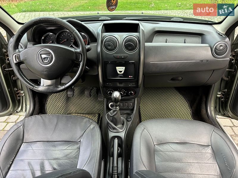 Позашляховик / Кросовер Dacia Duster 2014 в Гадячі