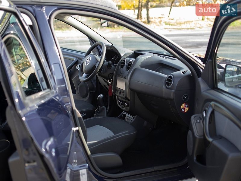 Внедорожник / Кроссовер Dacia Duster 2016 в Самборе