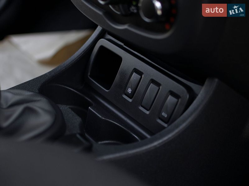 Внедорожник / Кроссовер Dacia Duster 2016 в Самборе