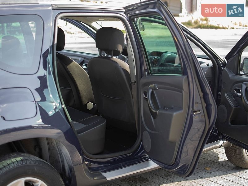 Внедорожник / Кроссовер Dacia Duster 2016 в Самборе