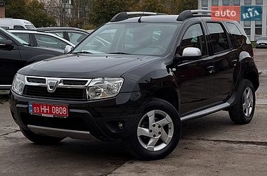 Позашляховик / Кросовер Dacia Duster 2010 в Чернігові