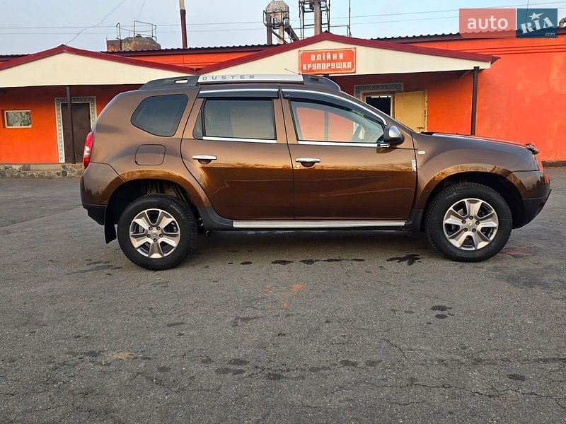 Позашляховик / Кросовер Dacia Duster 2015 в Новоархангельську