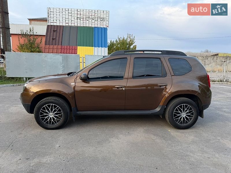 Позашляховик / Кросовер Dacia Duster 2013 в Лубнах