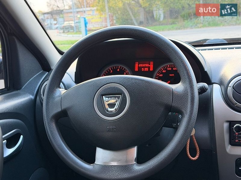 Позашляховик / Кросовер Dacia Duster 2013 в Лубнах