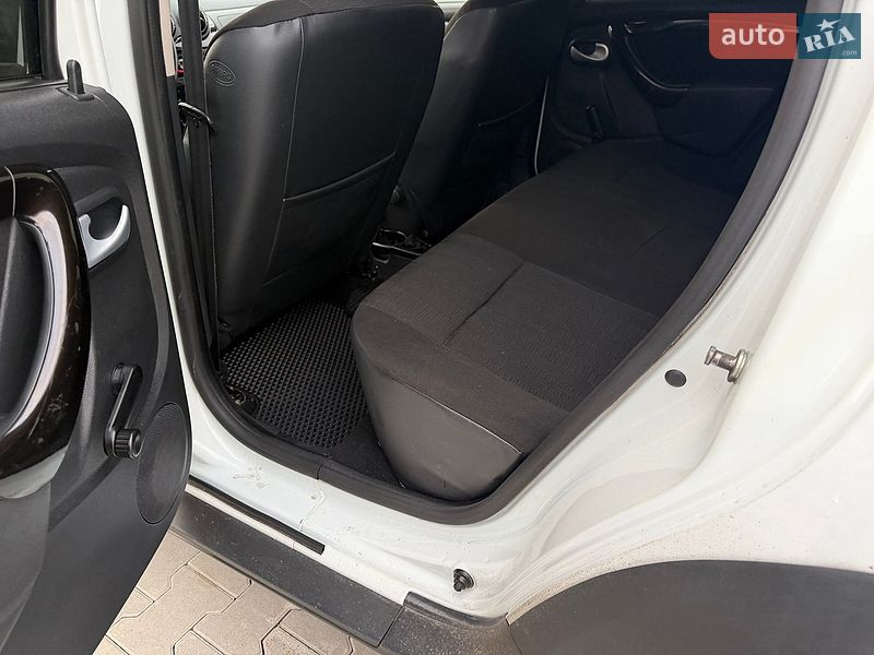 Внедорожник / Кроссовер Dacia Duster 2011 в Киеве фото 17 Внедорожник / Кроссовер Dacia Duster 2011 в Киеве