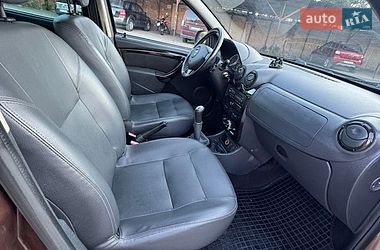 Позашляховик / Кросовер Dacia Duster 2011 в Хмельницькому