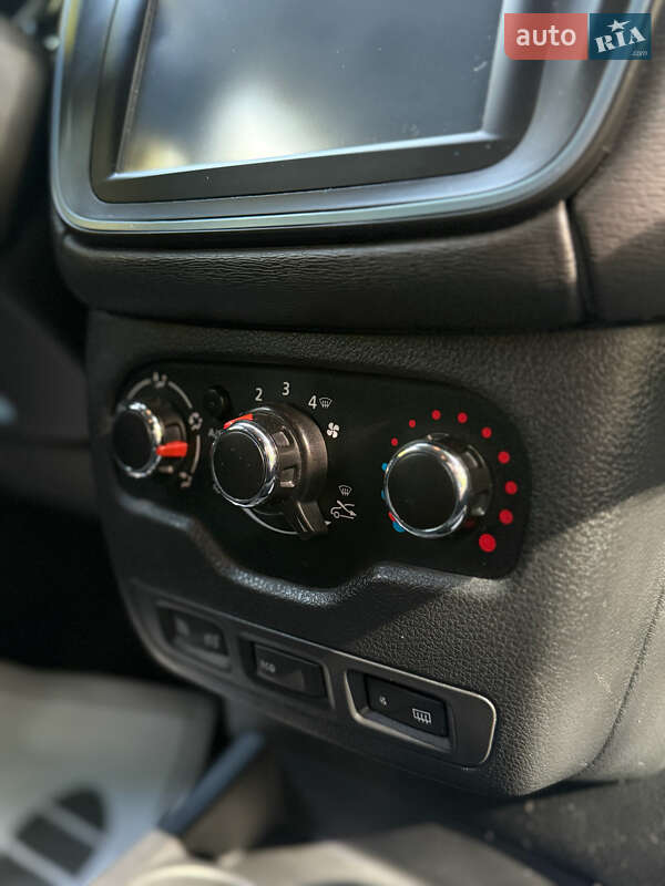 Минивэн Dacia Lodgy Stepway 2016 в Стрые фото 18 Минивэн Dacia Lodgy Stepway 2016 в Стрые