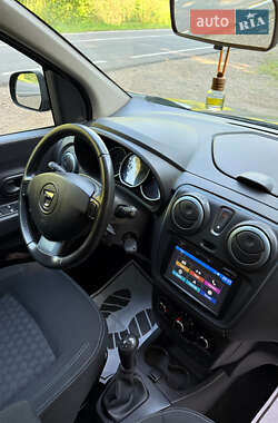 Минивэн Dacia Lodgy Stepway 2016 в Ровно