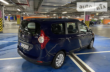 Мінівен Dacia Lodgy 2013 в 