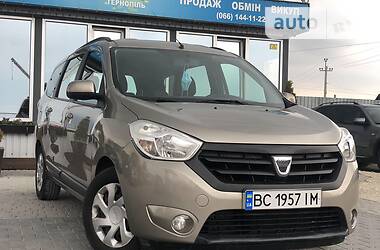 Мінівен Dacia Lodgy 2013 в 