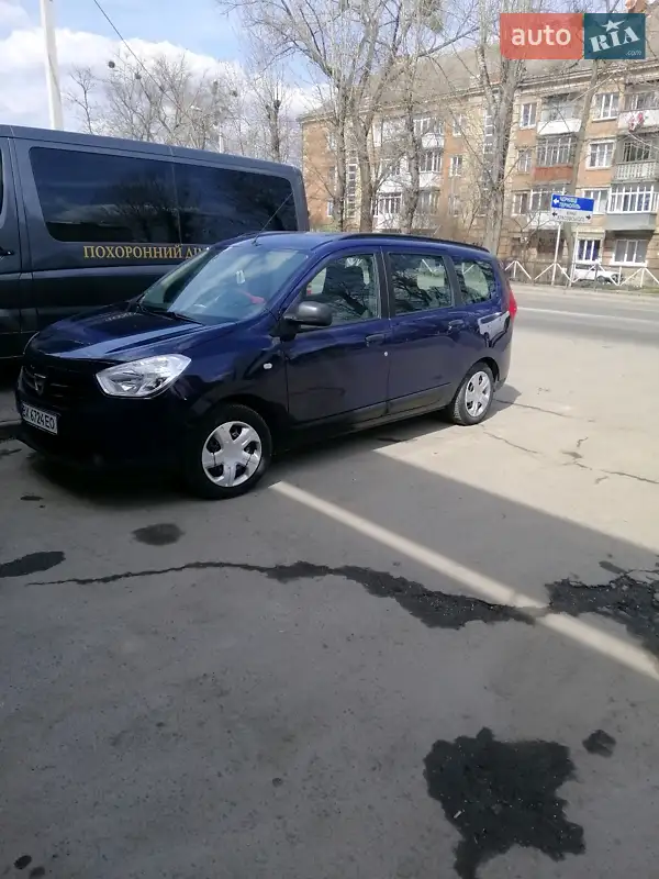 Dacia Lodgy
