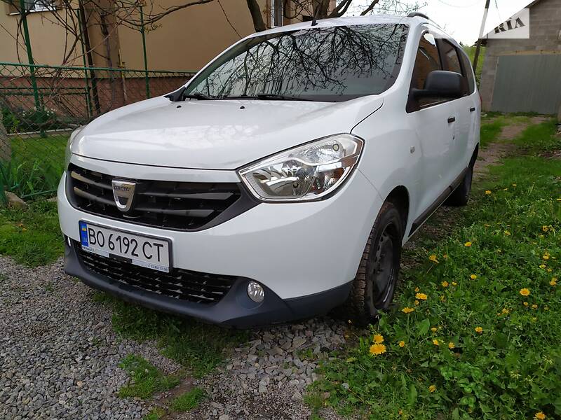 Минивэн Dacia Lodgy 2016 в Козове