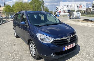 Минивэн Dacia Lodgy 2016 в 