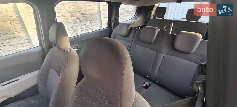 Минивэн Dacia Lodgy 2014 в Киеве
