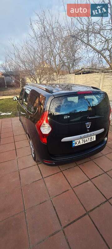 Минивэн Dacia Lodgy 2014 в Киеве