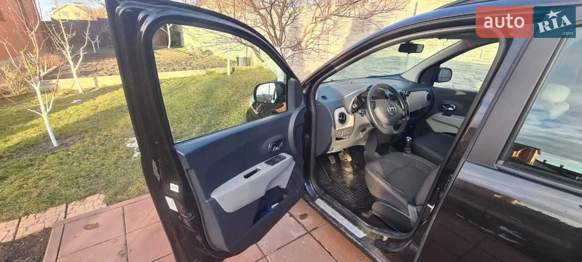 2014 Dacia Lodgy - мініатюра 3
