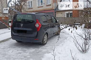 Минивэн Dacia Lodgy 2012 в Тростянце