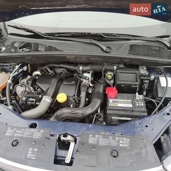 Мінівен Dacia Lodgy 2012 в Черкасах