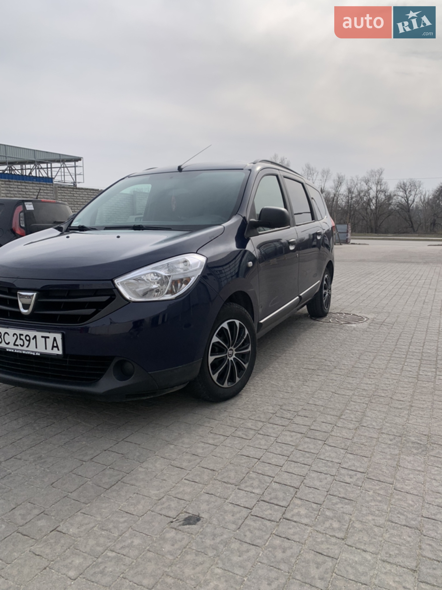 2013 Dacia Lodgy - мініатюра 3