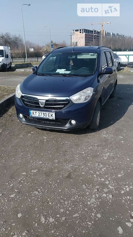 Dacia Lodgy 2013