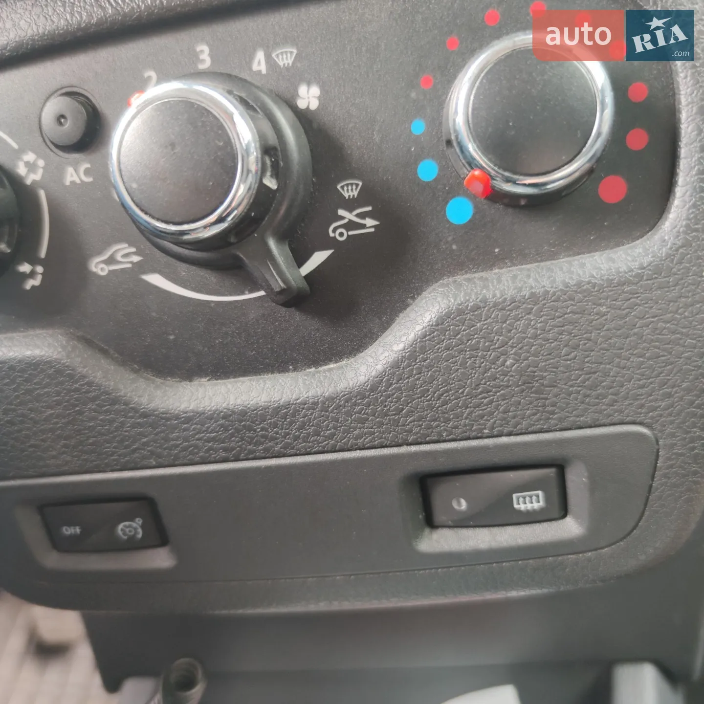 2012 Dacia Lodgy - мініатюра 19