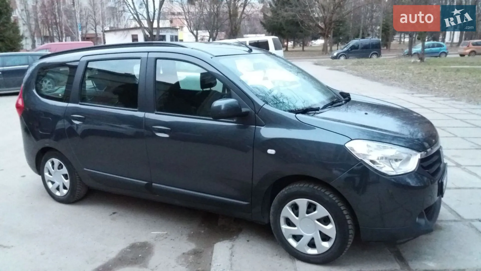 2013 Dacia Lodgy - мініатюра 3