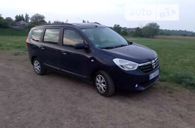 Минивэн Dacia Lodgy 2013 в Киеве