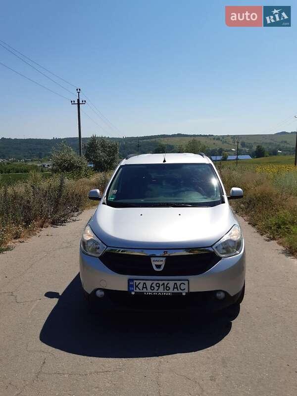 Dacia Lodgy 2013