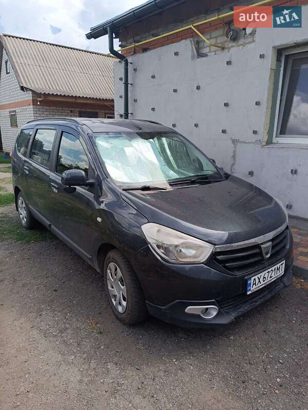 Минивэн Dacia Lodgy 2014 в Лозовой